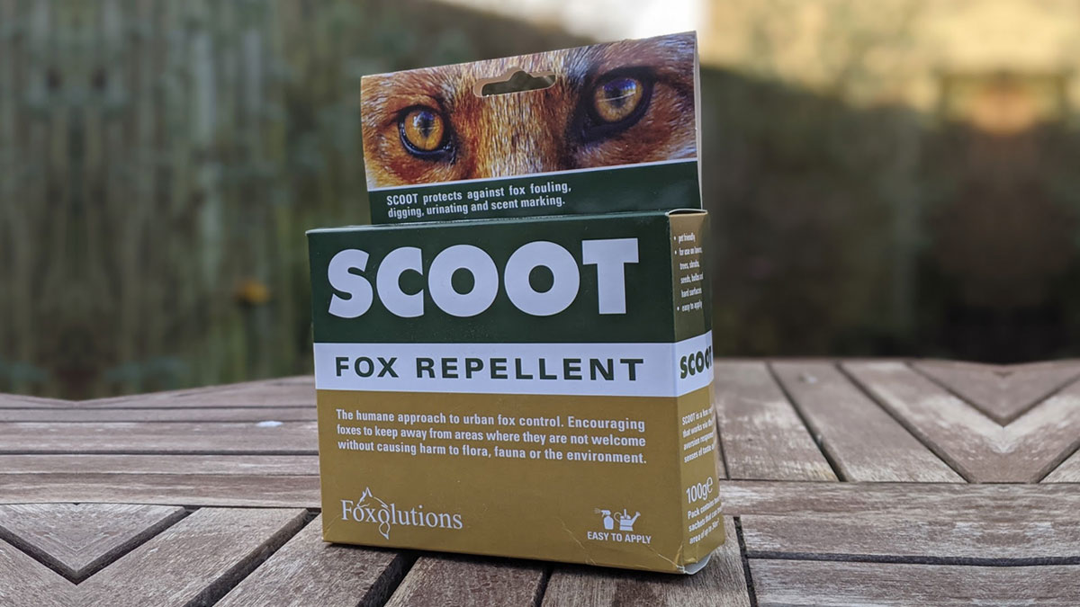 Scoot fox repellent for protecting your garden from foxes